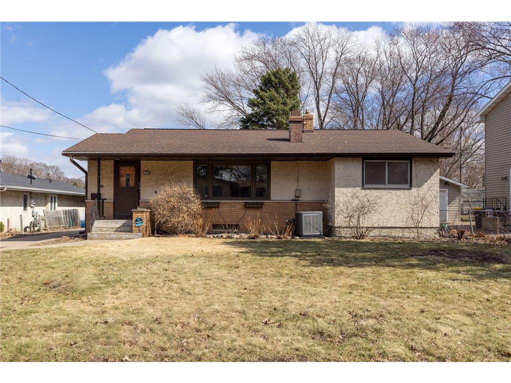 1096 Carrie Street West Saint Paul MN 55118 - Lilly 7049506 image2