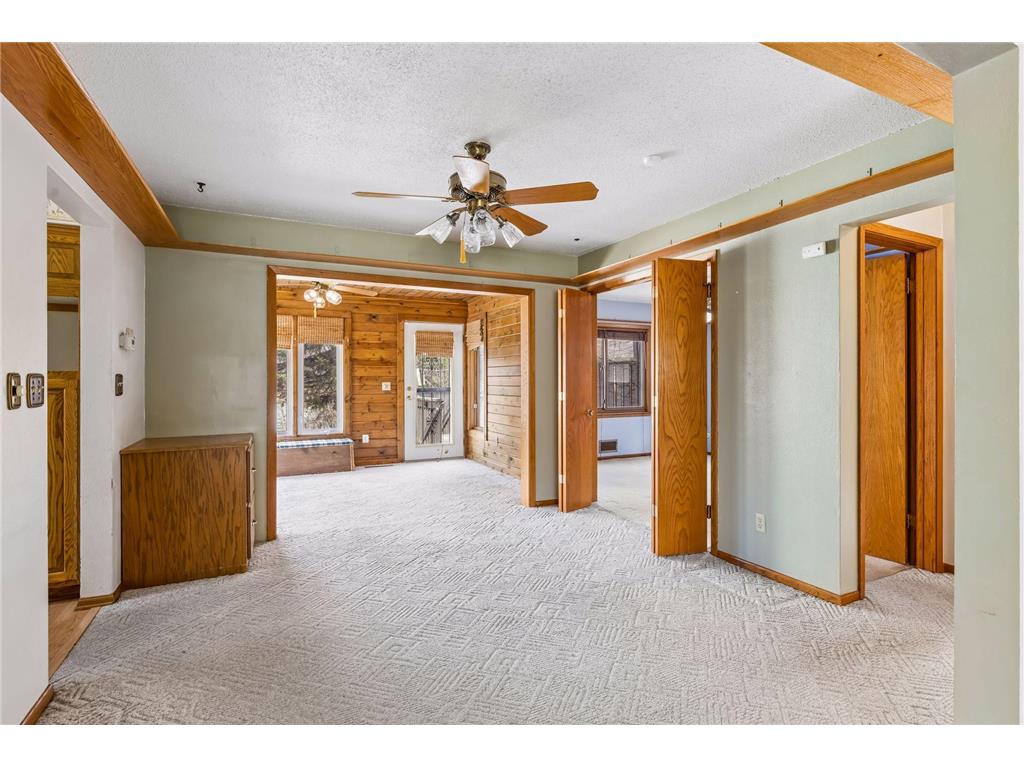 1096 Carrie Street West Saint Paul MN 55118 - Lilly 7049506 image5