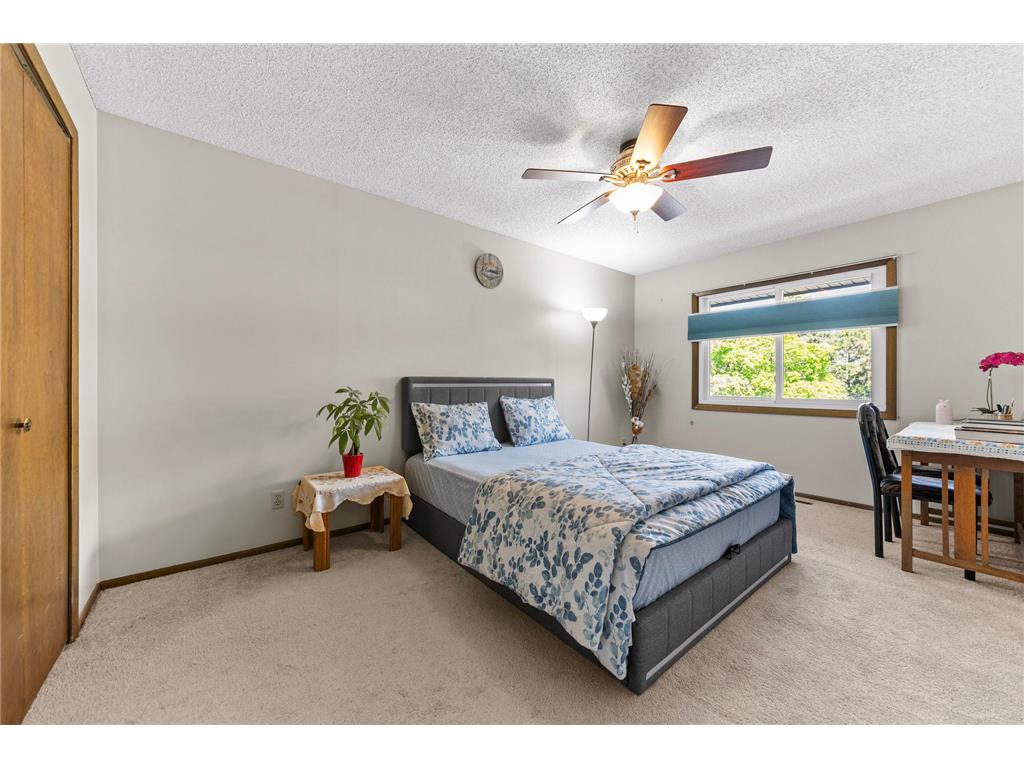1096 Churchill Place Shoreview MN 55126 7069835 image26