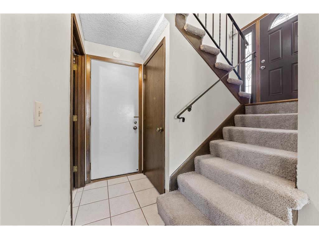 1096 Churchill Place Shoreview MN 55126 7069835 image31