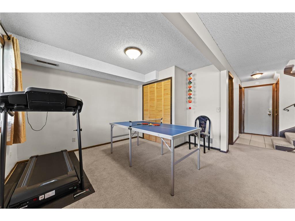 1096 Churchill Place Shoreview MN 55126 7069835 image35