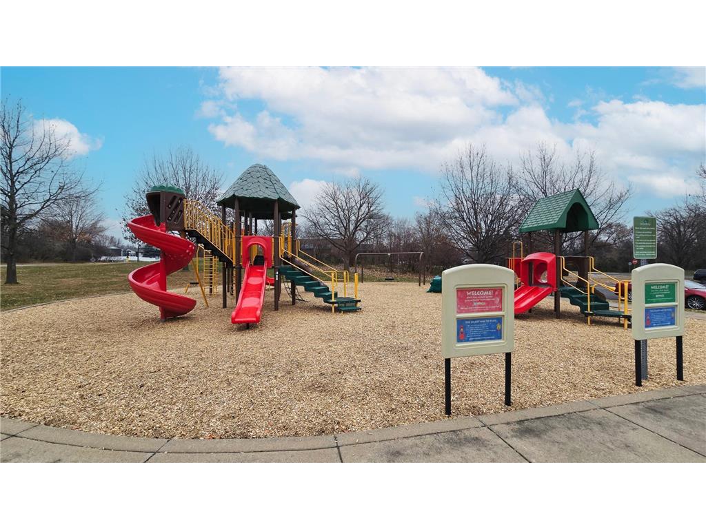 1096 Woodbury Drive Woodbury MN 55125 6825788 image8