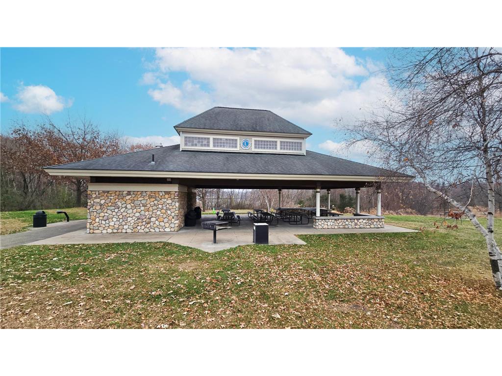 1096 Woodbury Drive Woodbury MN 55125 6825788 image9