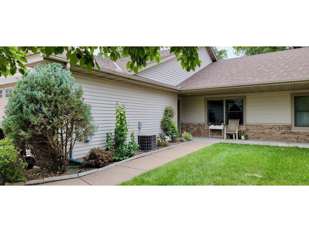 10960 Kirby Boulevard, Chisago City, MN 55013 MLS 6029812 Edina Realty