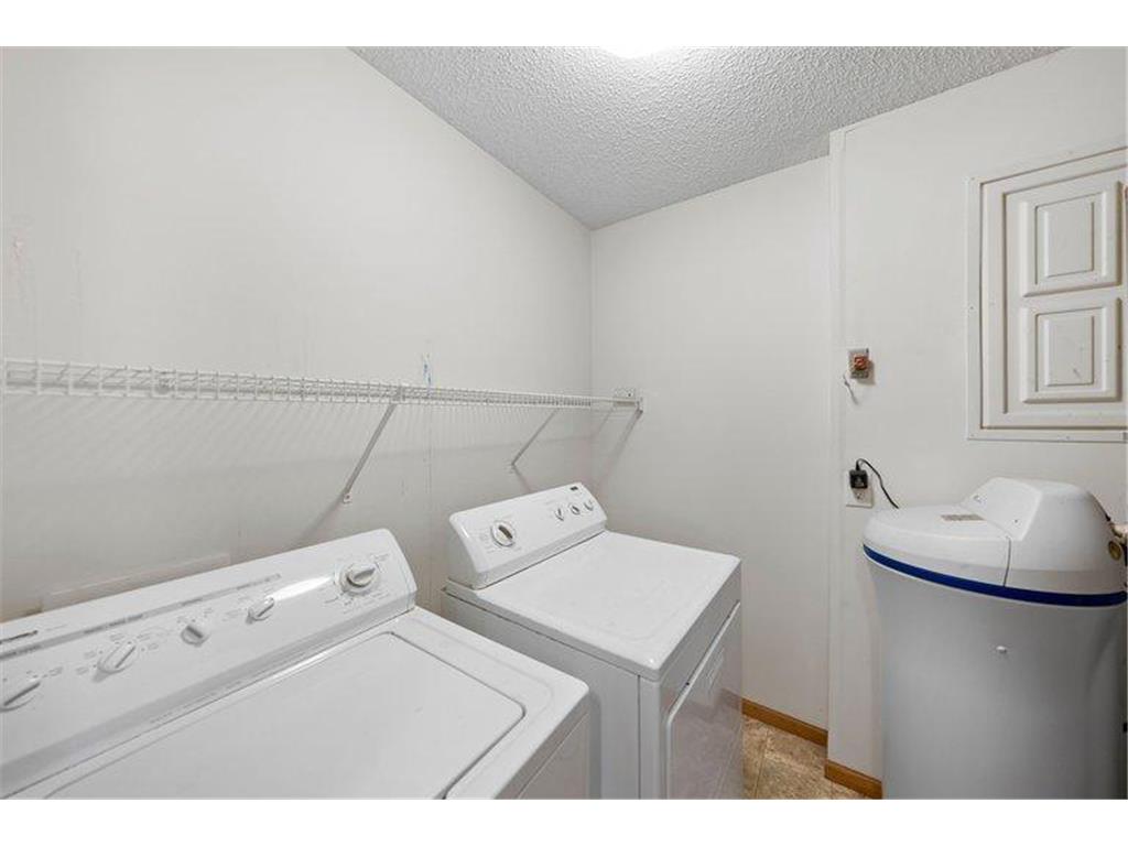 10961 Fergus Street NE #A Blaine MN 55449 7075334 image27