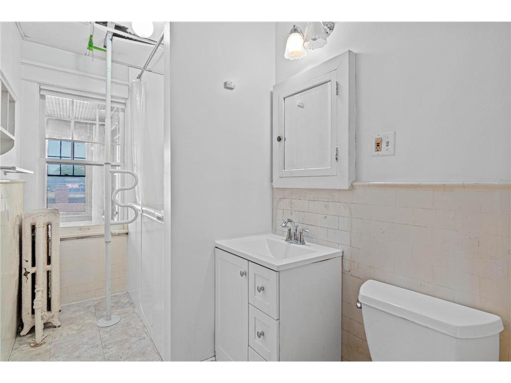 1097 Lincoln Avenue Saint Paul MN 55105 7060674 image22