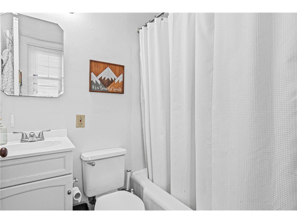 1097 Lincoln Avenue Saint Paul MN 55105 7060674 image29