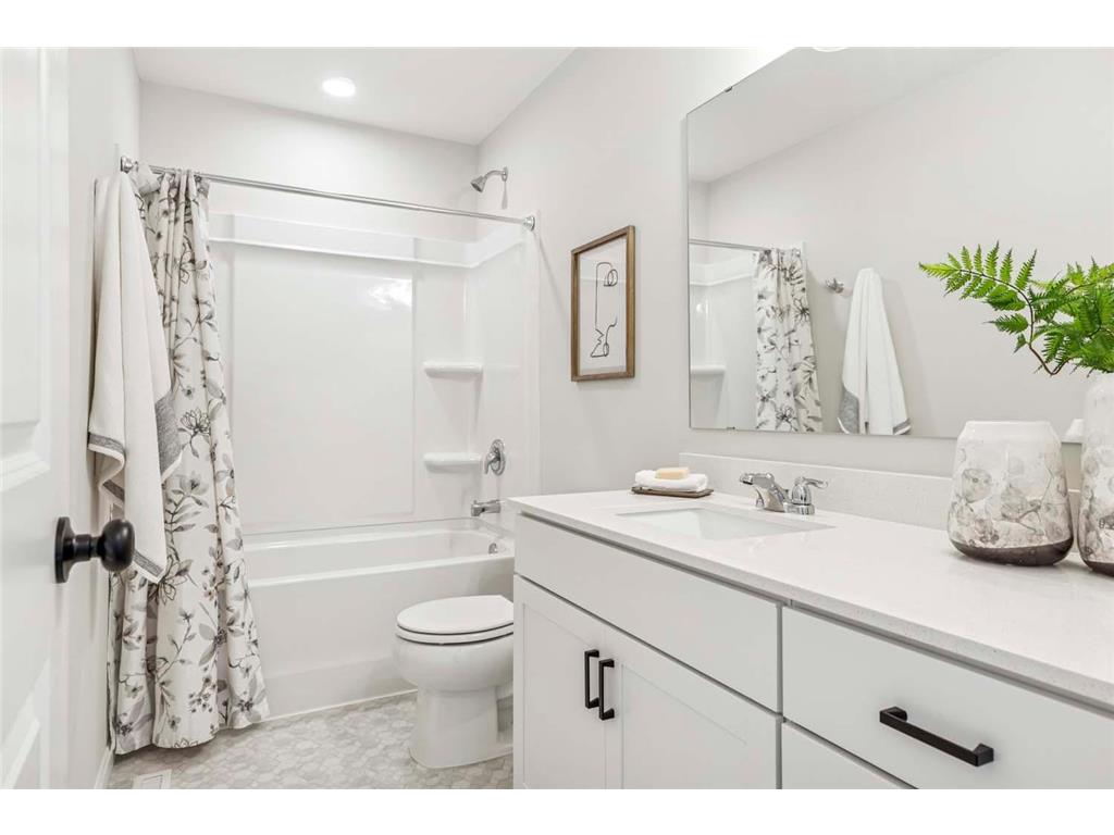 10974 37th Street N Lake Elmo MN 55042 6659255 image25