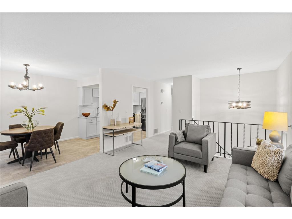 10976 106th Avenue N Maple Grove MN 55369 7017360 image2