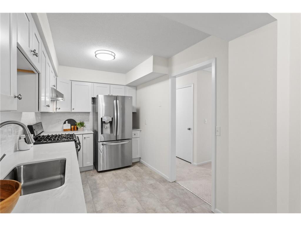 10976 106th Avenue N Maple Grove MN 55369 7017360 image4