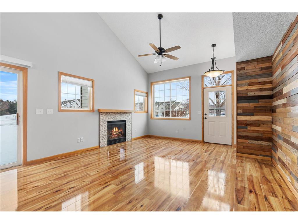 10978 178th Avenue NW Elk River MN 55330 7020514 image1