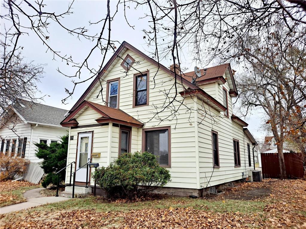 1098 11th Avenue SE Minneapolis MN 55414 6618110 image1