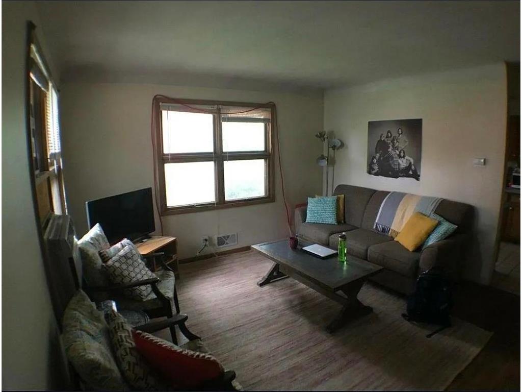 1098 26th Avenue SE Minneapolis MN 55414 7044340 image9