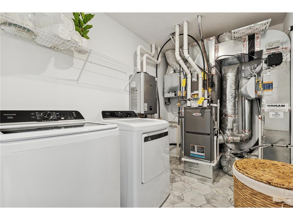 1098 Anmeadle Row Rosemount MN 55068 7019029 image15