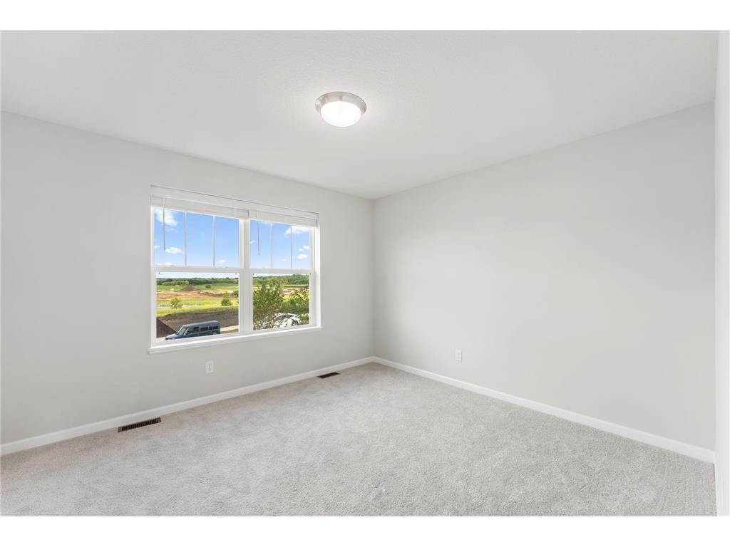 1098 Annagaire Curve Rosemount MN 55068 7096517 image16