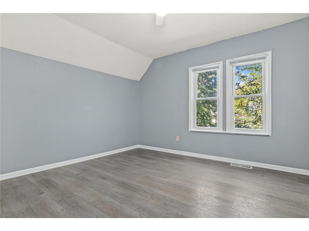 1098 Woodbridge Street Saint Paul MN 55117 6797374 image21