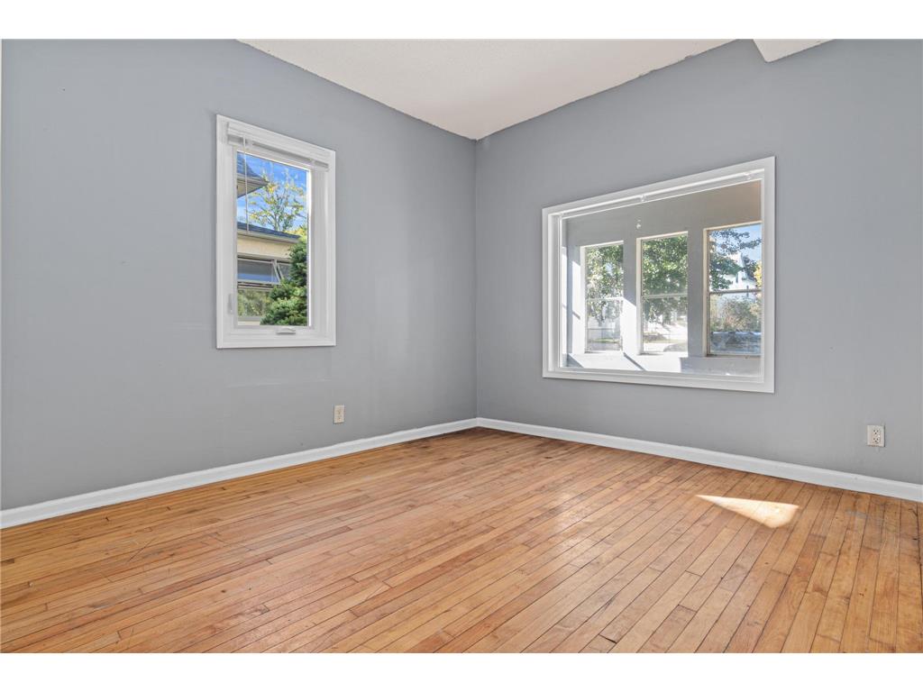 1098 Woodbridge Street Saint Paul MN 55117 6797374 image5