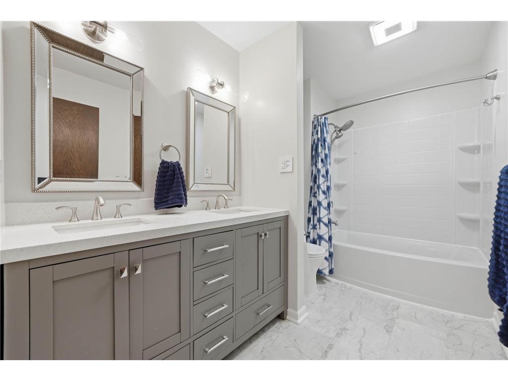 10982 Robinson Drive NW Coon Rapids MN 55433 7090338 image12