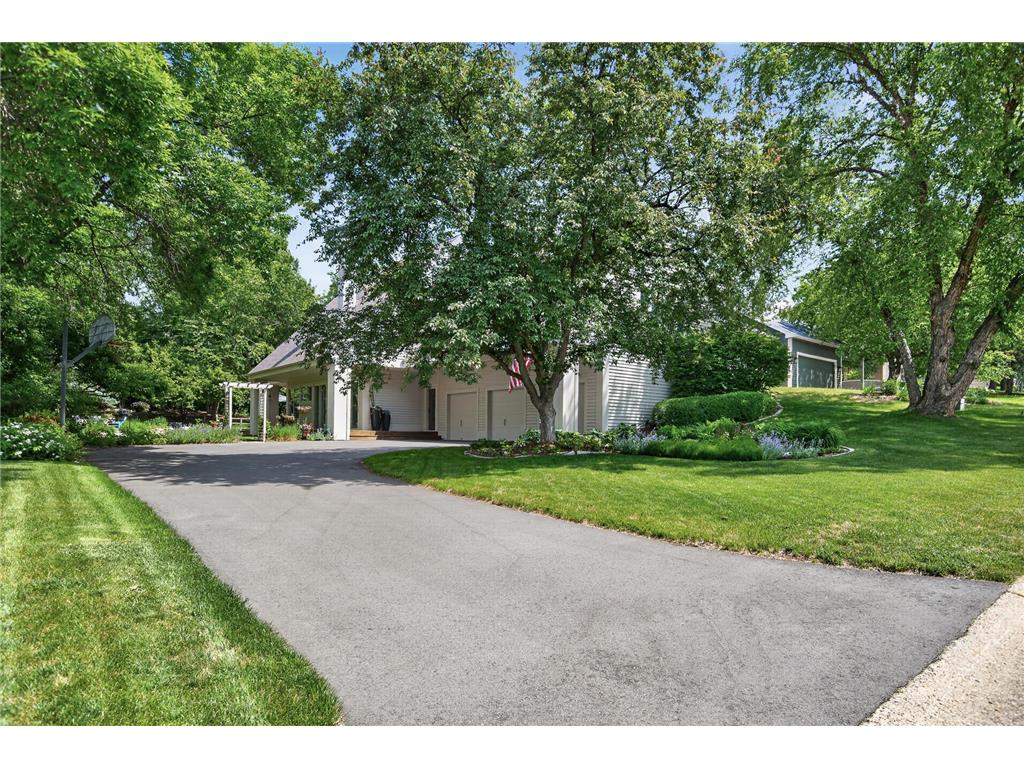10984 Jackson Drive Eden Prairie MN 55347 7092678 image2