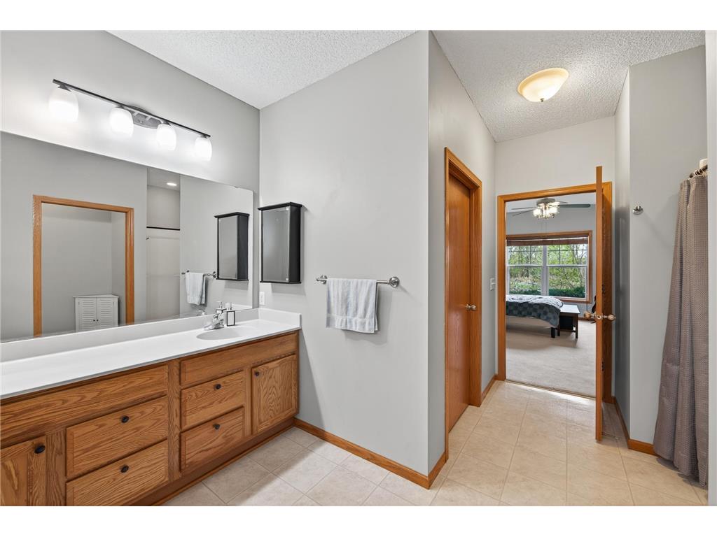 1099 Barclay Street Saint Paul MN 55106 7006356 image16