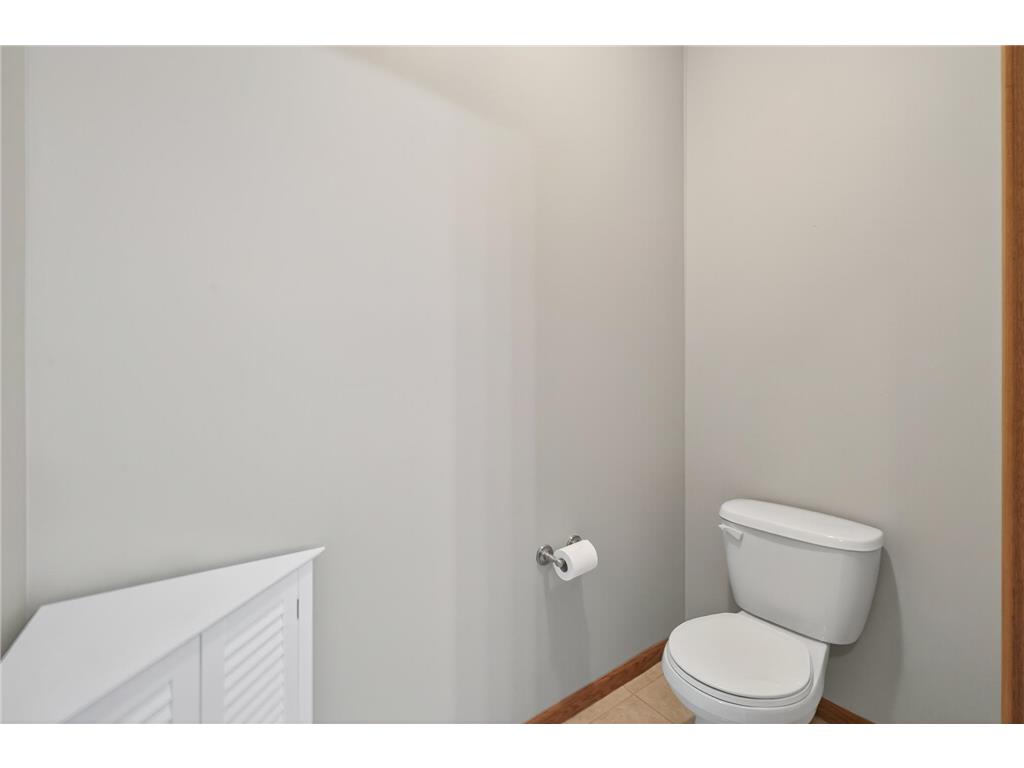 1099 Barclay Street Saint Paul MN 55106 7006356 image19