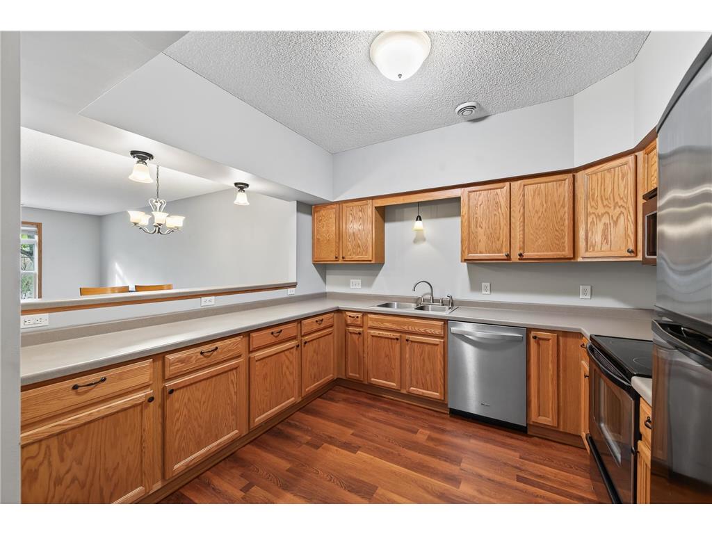 1099 Barclay Street Saint Paul MN 55106 7006356 image8