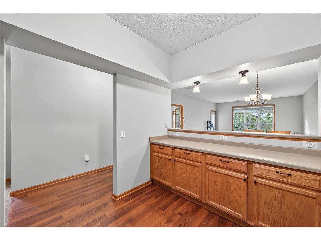 1099 Barclay Street Saint Paul MN 55106 7049618 image10