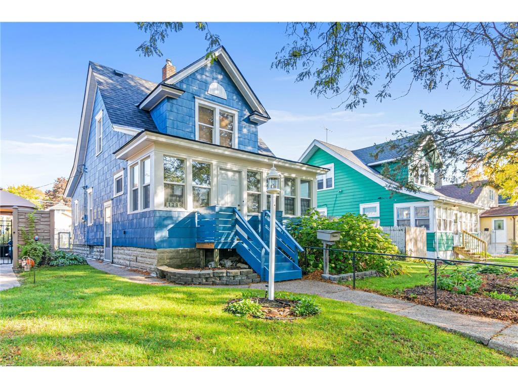 1099 Rose Avenue E Saint Paul MN 55106 6464986 image1