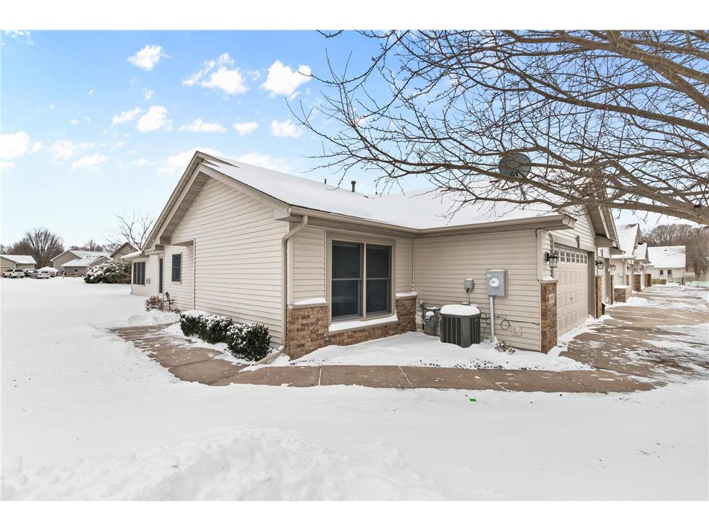 10993 Kirby Boulevard Chisago City MN 55013 6823103 image1