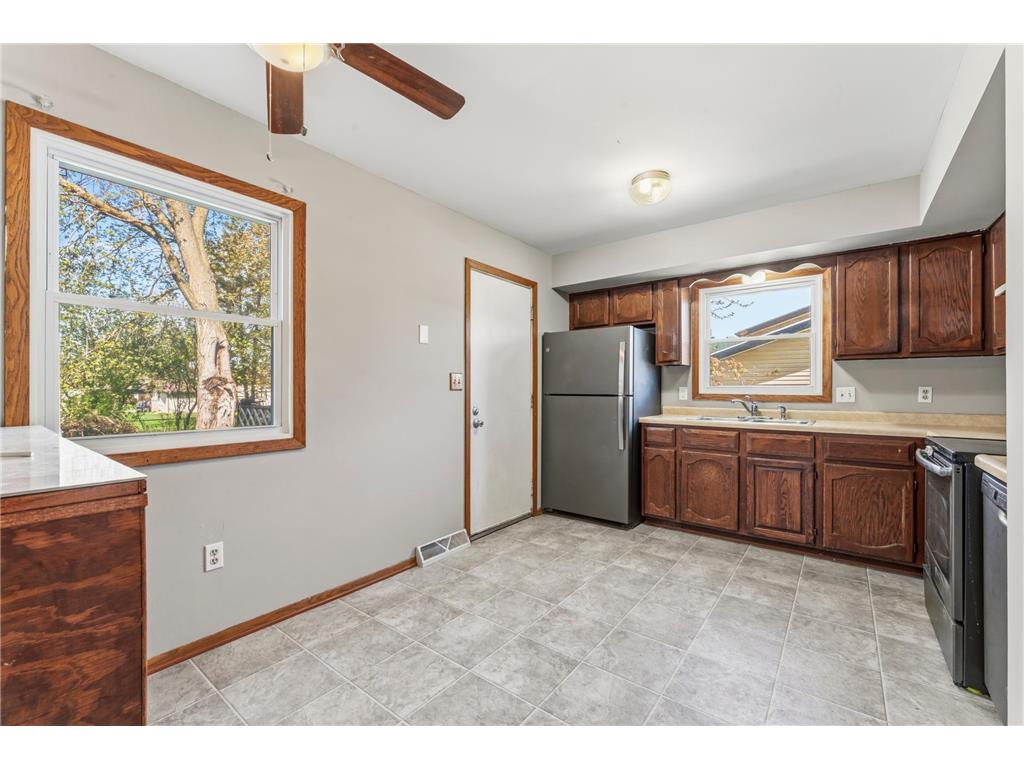 11 1/2 8th Avenue NW Kasson MN 55944 7065884 image3