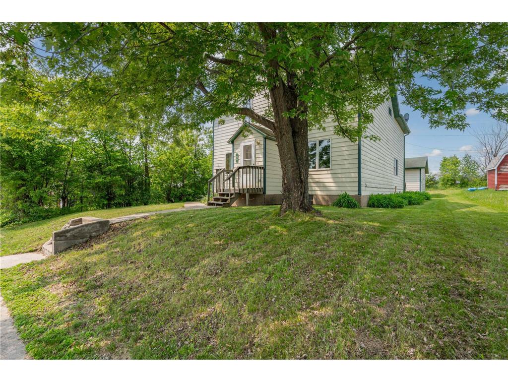 11 1st Street Nashwauk MN 55769 6735992 image1