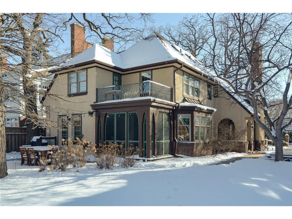 11 Crocus Hill, Saint Paul, MN, 55102 MLS 6479169 Edina Realty