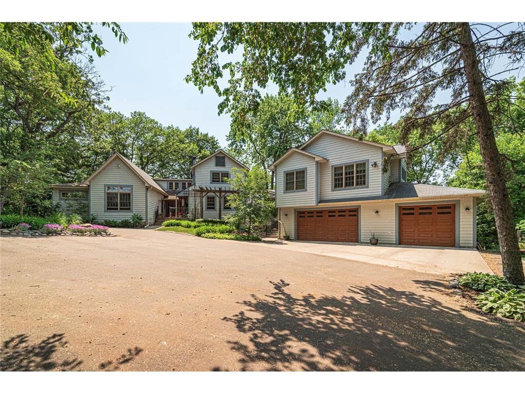 11 Dellwood Avenue Dellwood MN 55110 6401232 image1