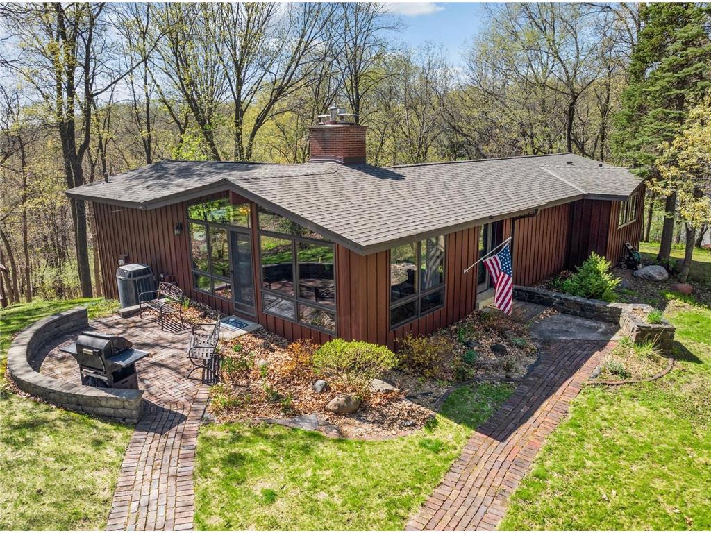 11 Eagle Ridge Road North Oaks MN 55127 - Pleasant Lake 6748882 image1