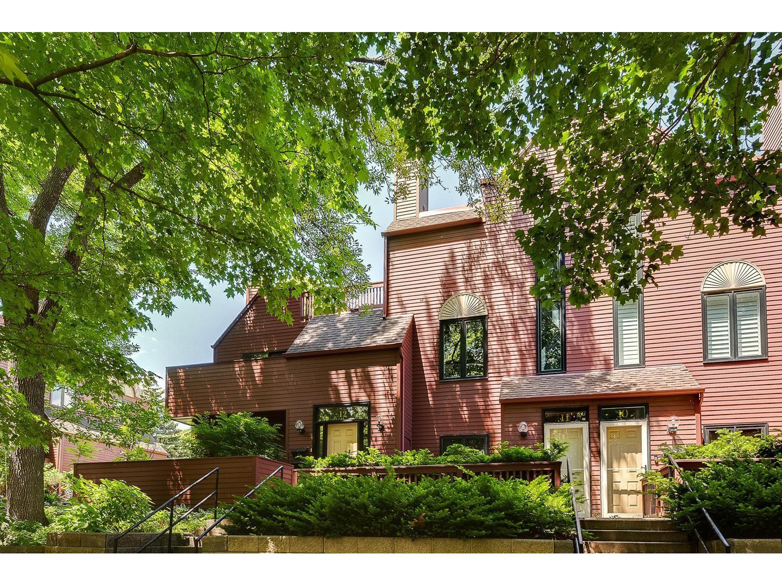 11 Irvine Park 11A, Saint Paul, MN, 55102 MLS 5761438 Edina Realty