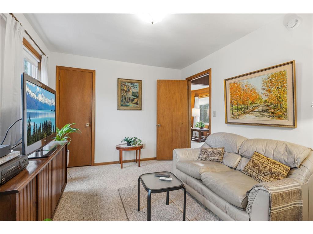 11 Ludlow Avenue Saint Paul MN 55108 7032988 image17