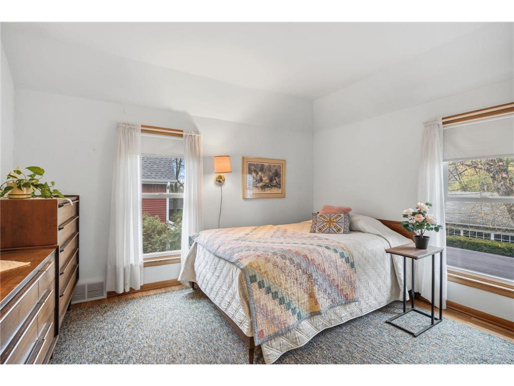 11 Ludlow Avenue Saint Paul MN 55108 7032988 image20
