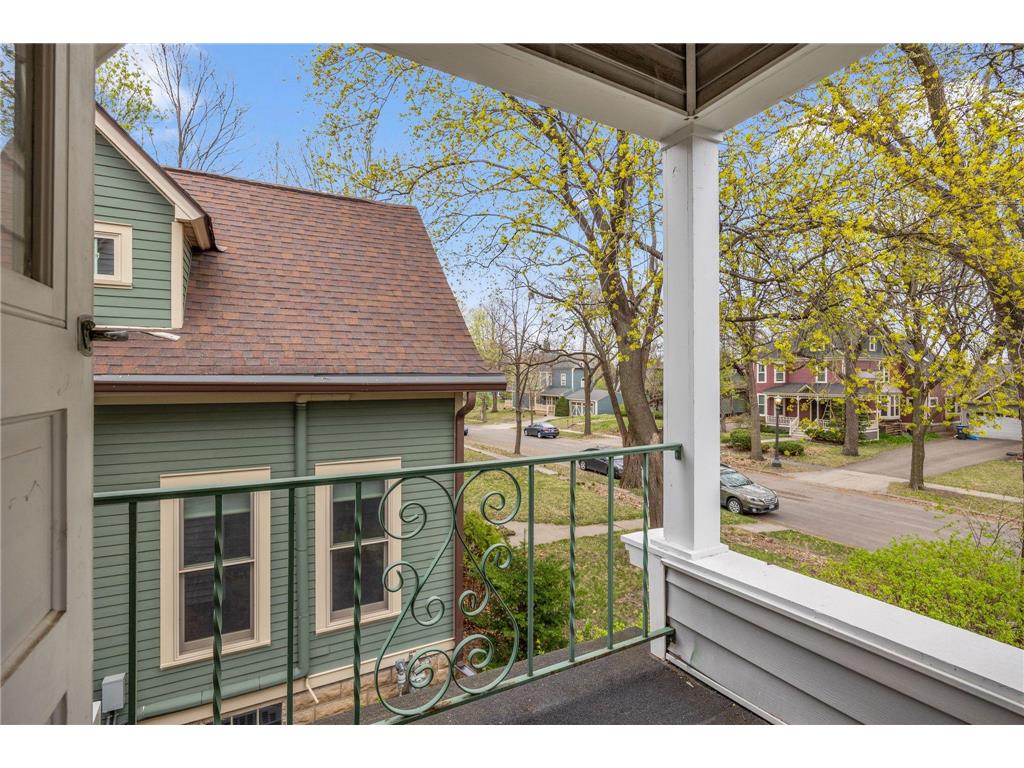 11 Ludlow Avenue Saint Paul MN 55108 7032988 image26