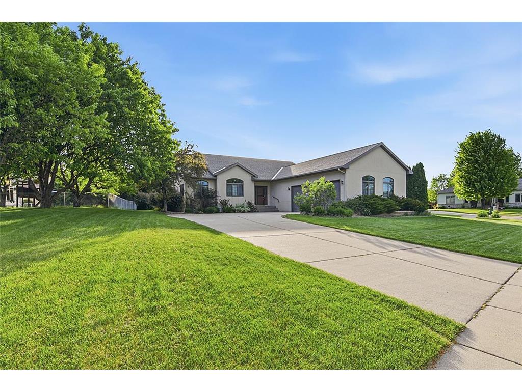 11 Moon Circle Saint Cloud MN 56301 7069784 image1
