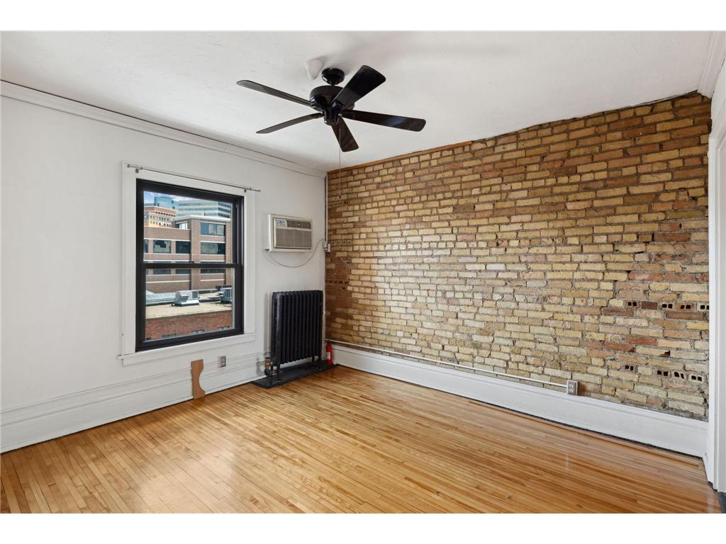 11 S 12th Street #402 Minneapolis MN 55403 7072171 image8
