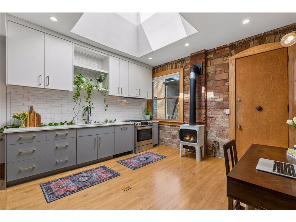 11 Summit Court #16 Saint Paul MN 55102 7048939 image24