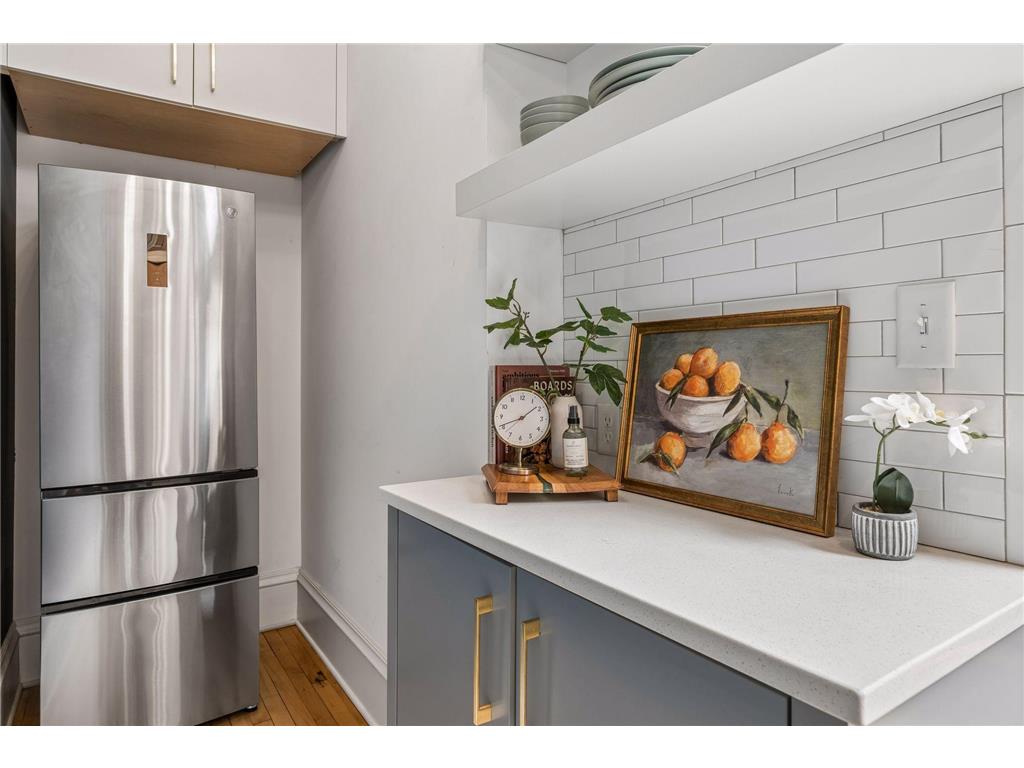 11 Summit Court #16 Saint Paul MN 55102 7048939 image30