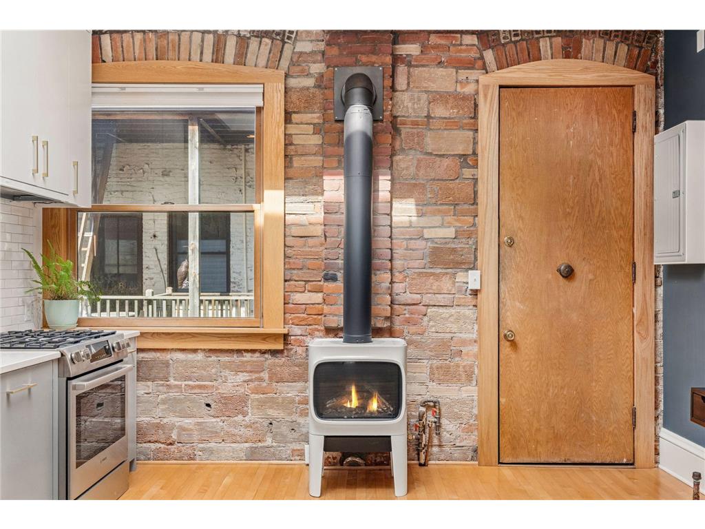 11 Summit Court #16 Saint Paul MN 55102 7048939 image35