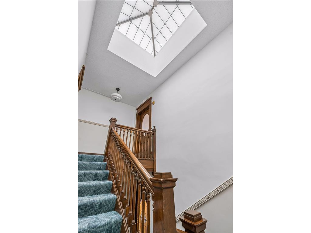 11 Summit Court #16 Saint Paul MN 55102 7048939 image57