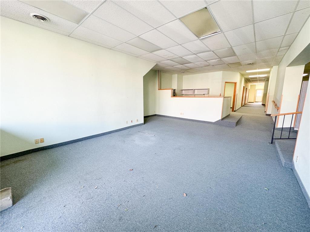 110 - 112 E Lincoln Avenue Fergus Falls MN 56537 6619501 image2