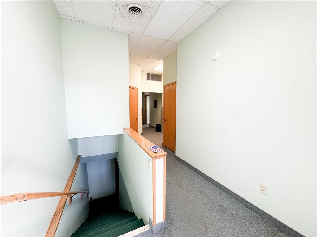 110 - 112 E Lincoln Avenue Fergus Falls MN 56537 6619501 image22