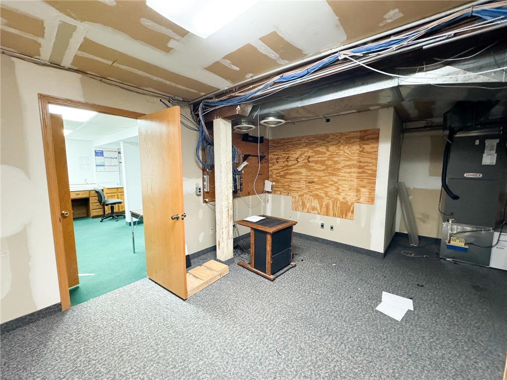 110 - 112 E Lincoln Avenue Fergus Falls MN 56537 6619501 image31