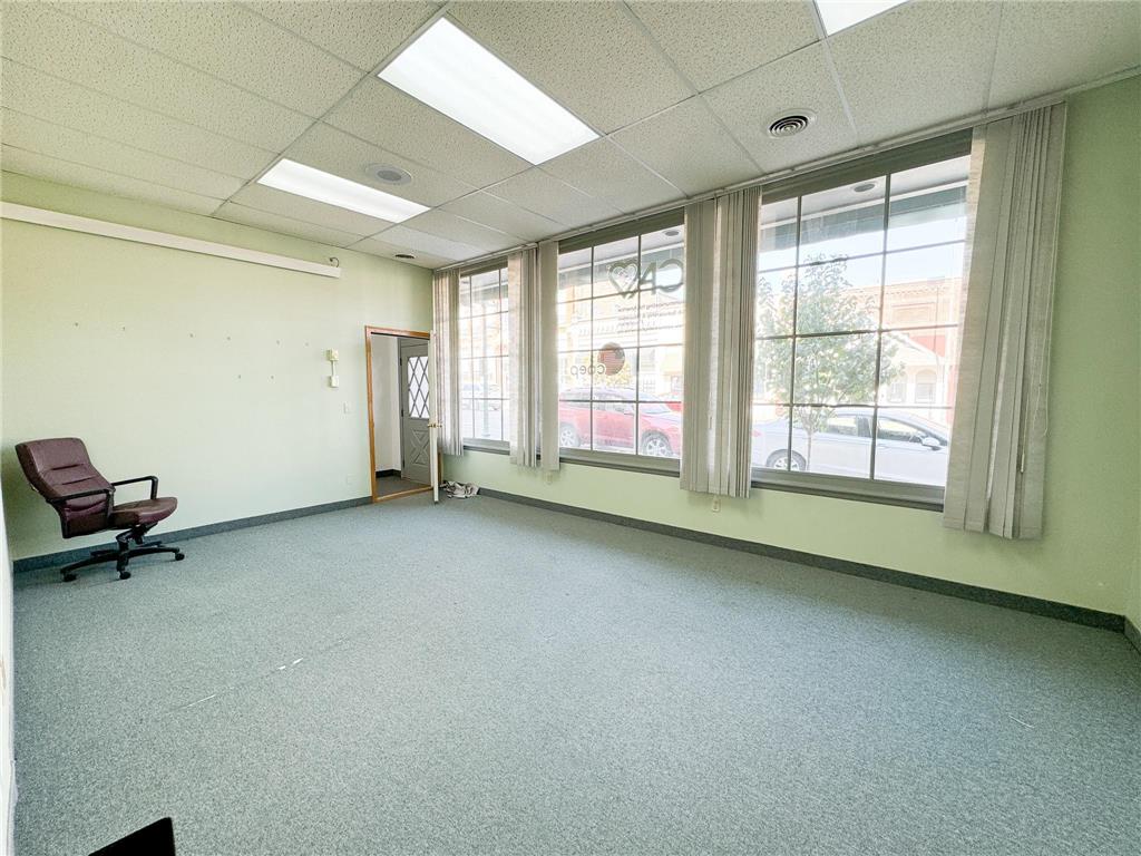 110 - 112 E Lincoln Avenue Fergus Falls MN 56537 6619501 image6