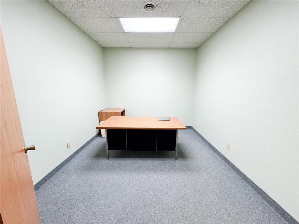 110 - 112 E Lincoln Avenue Fergus Falls MN 56537 6619501 image7