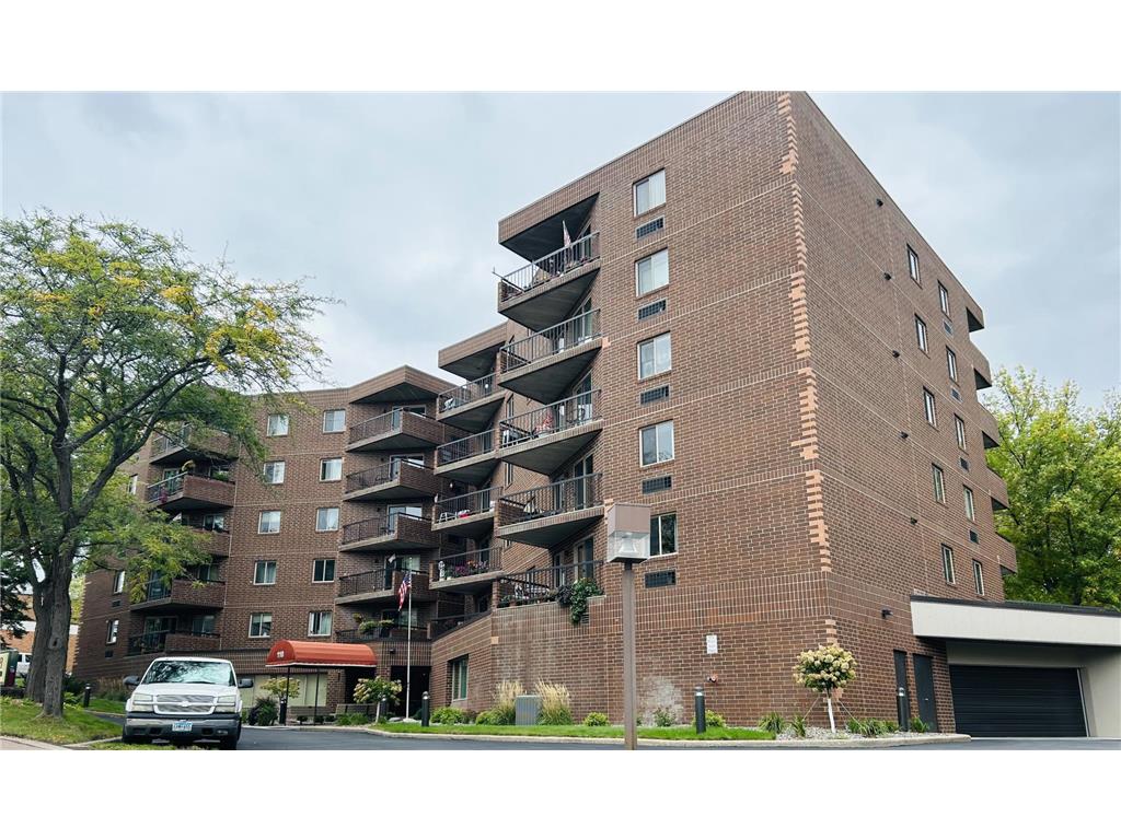110 1st Avenue NE #401 Buffalo MN 55313 - Buffalo 6447115 image1
